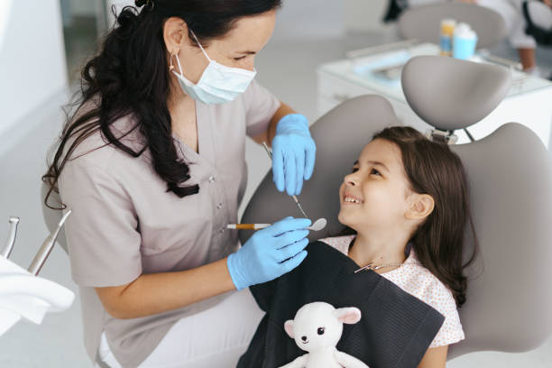 Best Cracked Tooth Emergency Dentist  in Clay City, KY